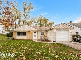2904 Woodworth Pl, Hazel Crest, IL 60429