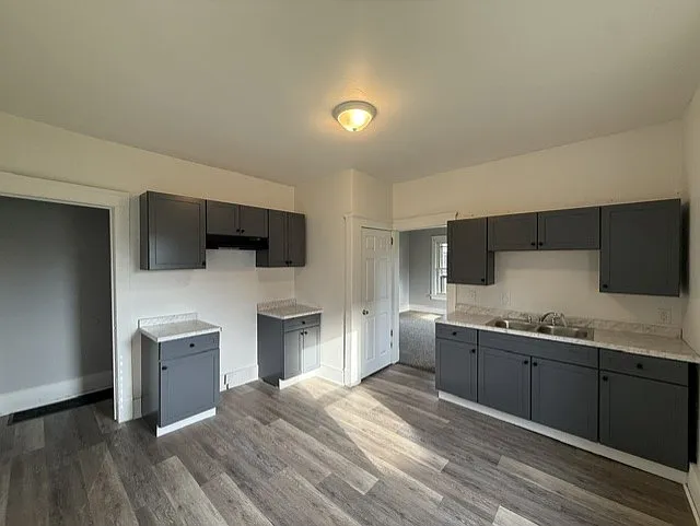 2 bed, $950 — Photo 4