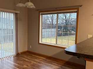 7210 N 16th St #1, Lincoln, NE 68521
