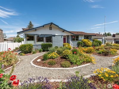 516 E Willow St, Sequim, WA, 98382