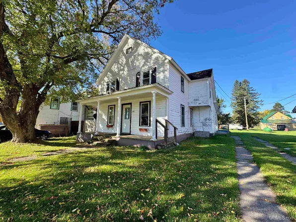 329 Maple Ave, Amasa, MI 49903