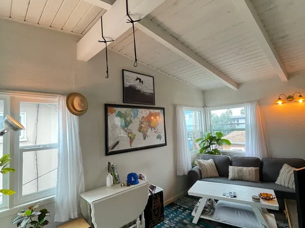 214 Avenida Pelayo APT C, San Clemente, CA 92672