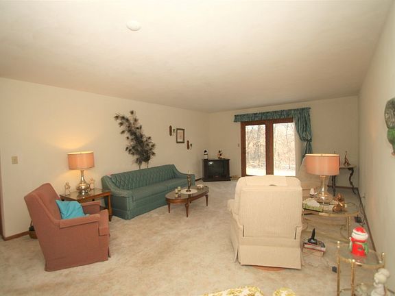 4th image of 5054 Valley Pines Dr