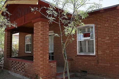 2nd image of 1608 N Fremont Ave