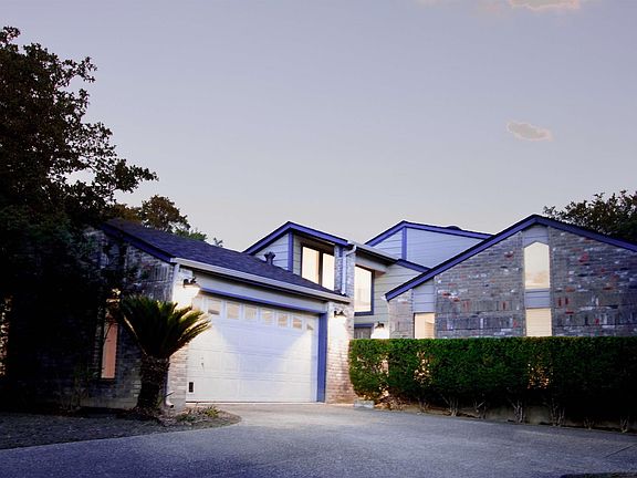 2nd image of 1806 Encino Bnd