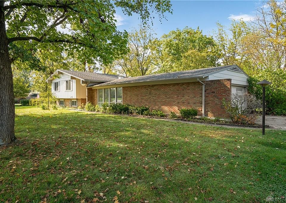 1833 Penbrooke Trl, Dayton, OH 45459 Zillow
