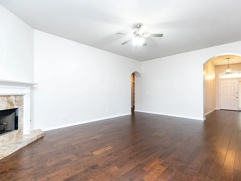 9141 Autumnbrooke Way — Photo 7