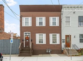 97 West St, Albany, NY 12206