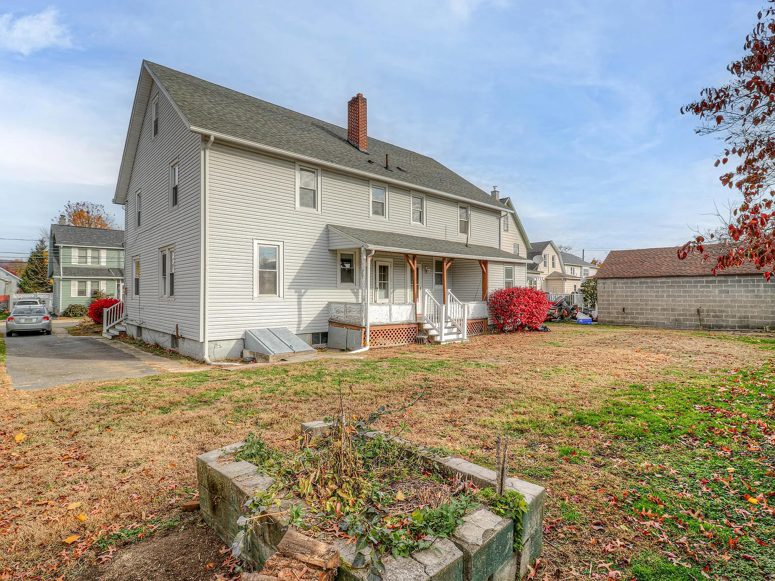 3 bed, 1.5 bath, $1,249 — Photo 3