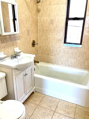 Rented by New York Residence | media 28