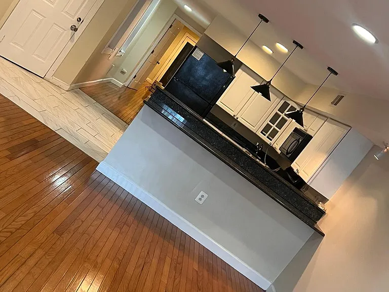 1459 Girard St NW #1 — Photo 8