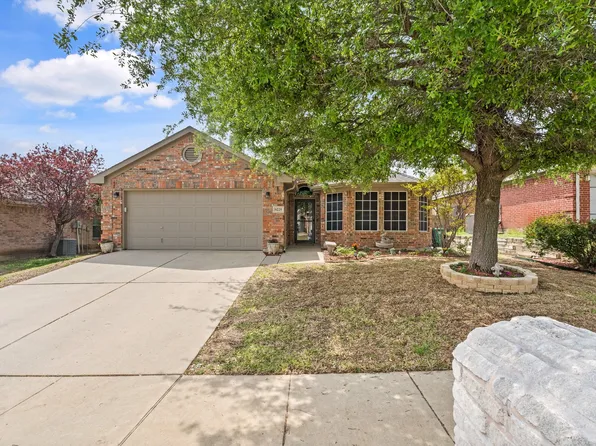 6225 Brooklynn Dr, Fort Worth, TX 76179