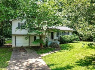 3611 Lavilla Dr, Powder Springs, GA 30127
