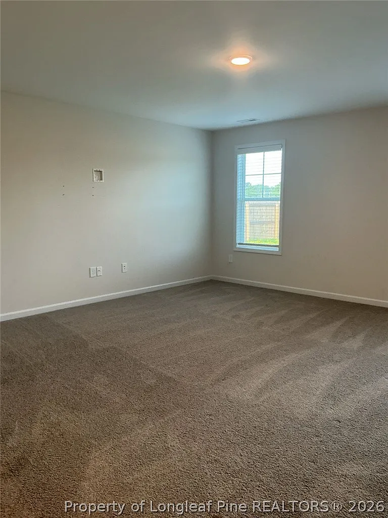 4 bed, 2.5 bath, 2179 sqft, $2,050 — Photo 4