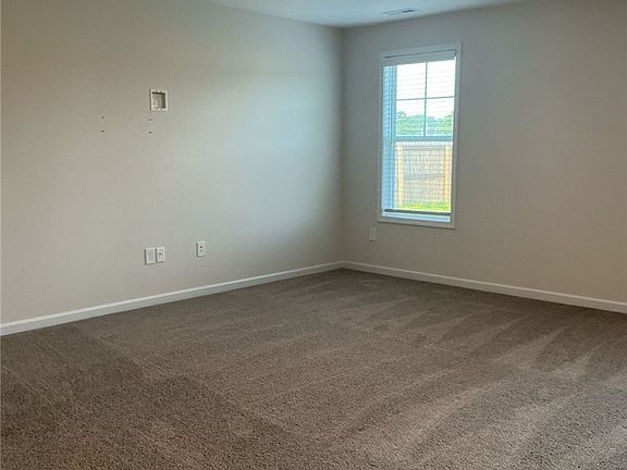 4th image of 741 Caelin Farms Rd #11