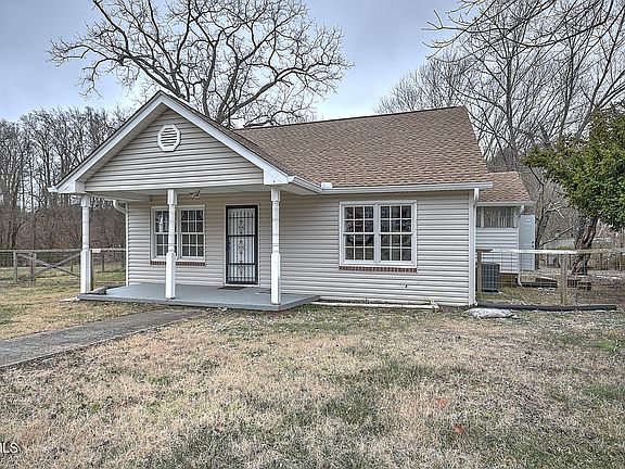 4th image of 233 Independence Dr