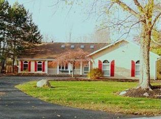 2160 Ridgebury Dr, Painesville, OH 44077