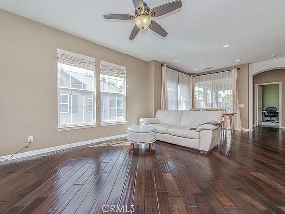 2nd image of 15212 Grant Way
