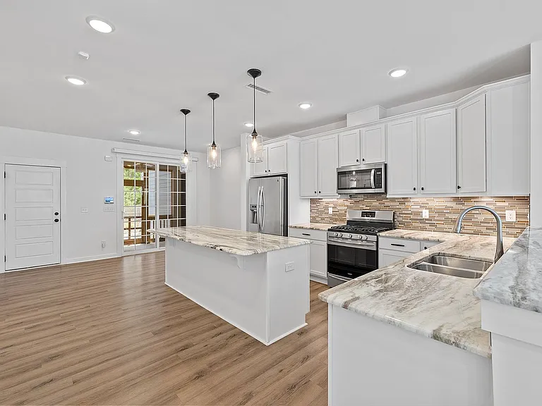 493 Rally Point Pl — Photo 7