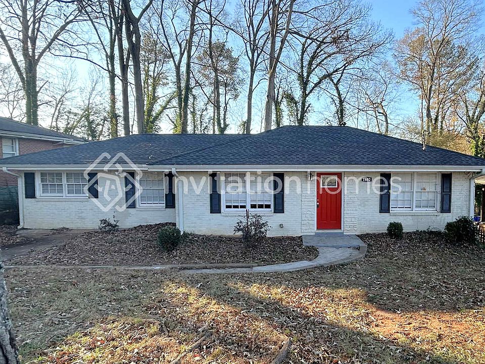 1st image of 1692 Valencia Rd