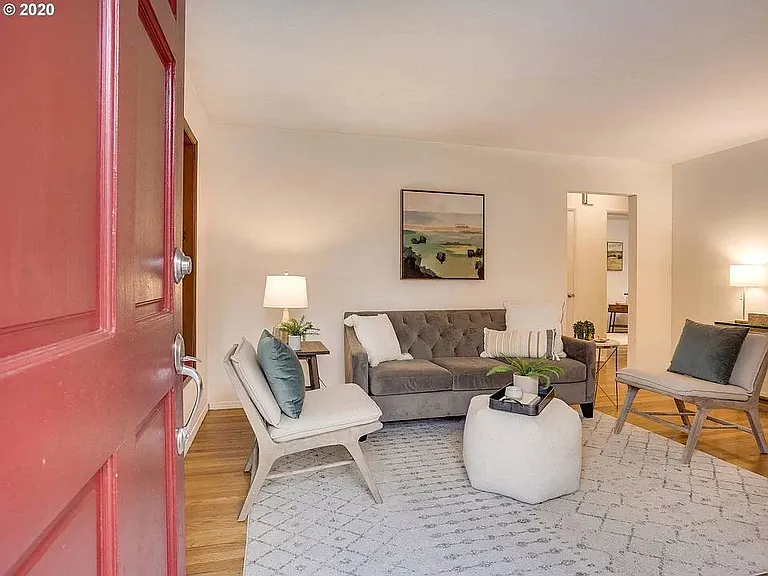 4518 SE 85th Ave #A — Photo 2