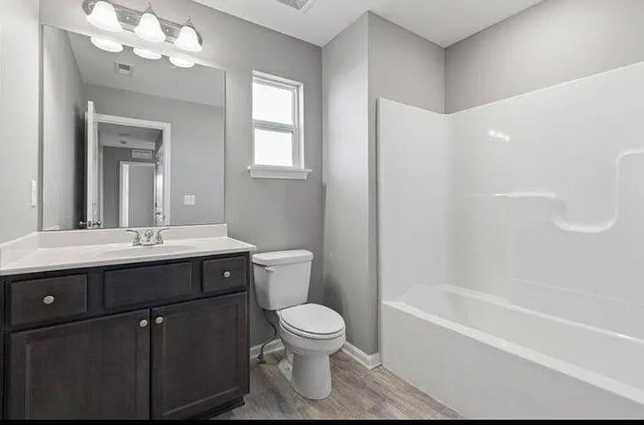 8145 Driftwood Loop — Photo 8