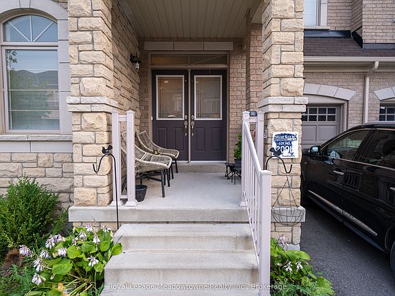 2nd image of 1528 Chretien St