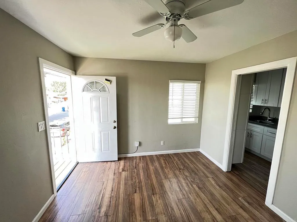 1 bed, 1.0 bath, 544 sqft, $1,900 — Photo 2