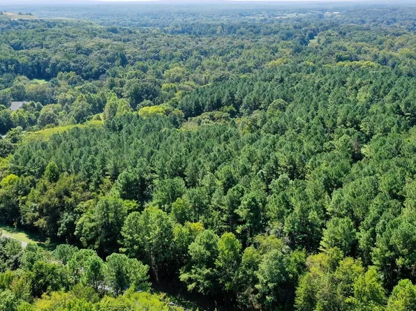 565 River Rd W #2, Manakin Sabot, VA 23103