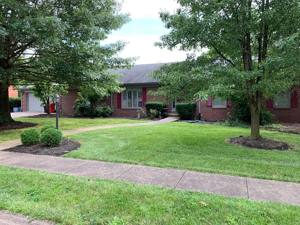 1st image of 407 Chelsea Dr