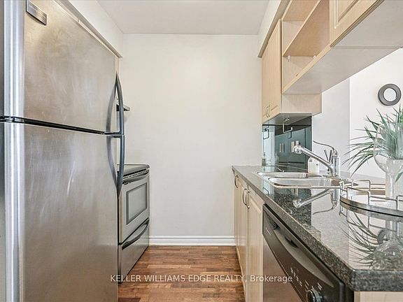 4th image of 2325 Central Park Dr #507