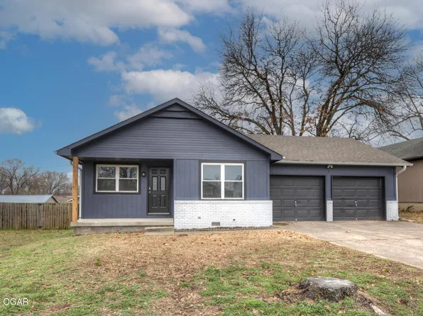 3030 W 16th St, Joplin, MO 64801