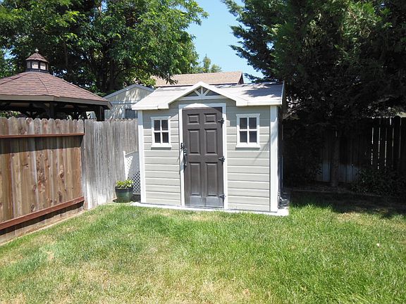 5th image of 1393 Elwood St