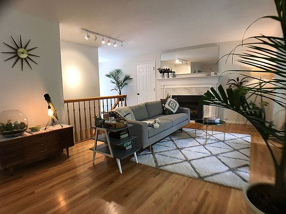 Beautiful front room