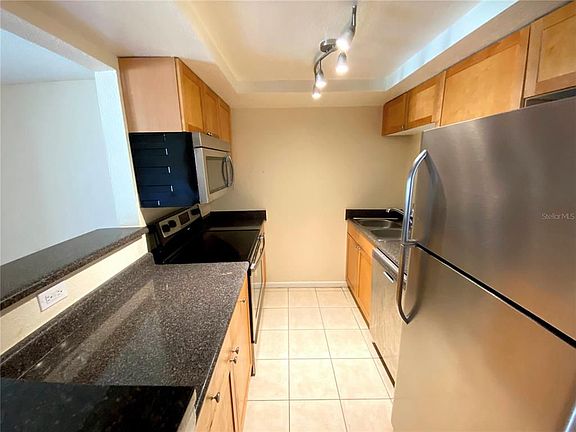 4th image of 190 Lewfield Cir #190