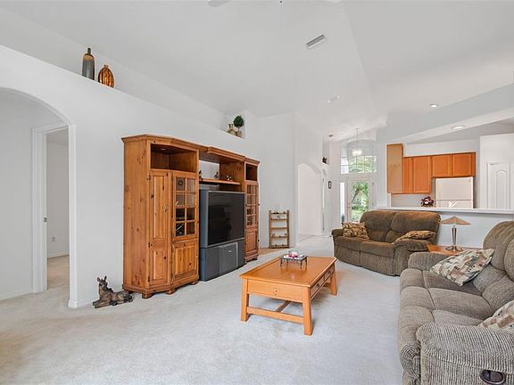 5th image of 19229 Fishermans Bend Dr