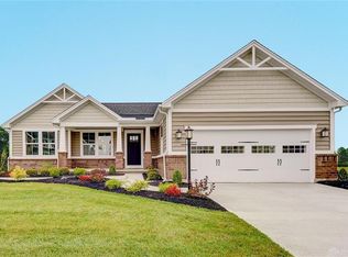 3258 Heatherstone Dr, Troy, OH 45373