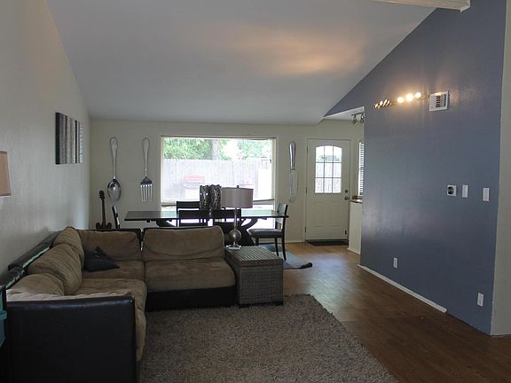 2nd image of 3423 High Bluff Dr