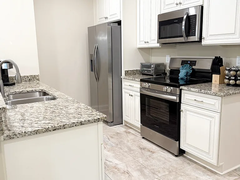 81 Delray Dr #2-B — Photo 6