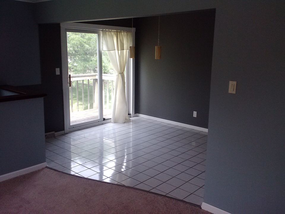 1508 E Stonehenge Dr Sycamore, IL, 60178 Apartments for Rent Zillow