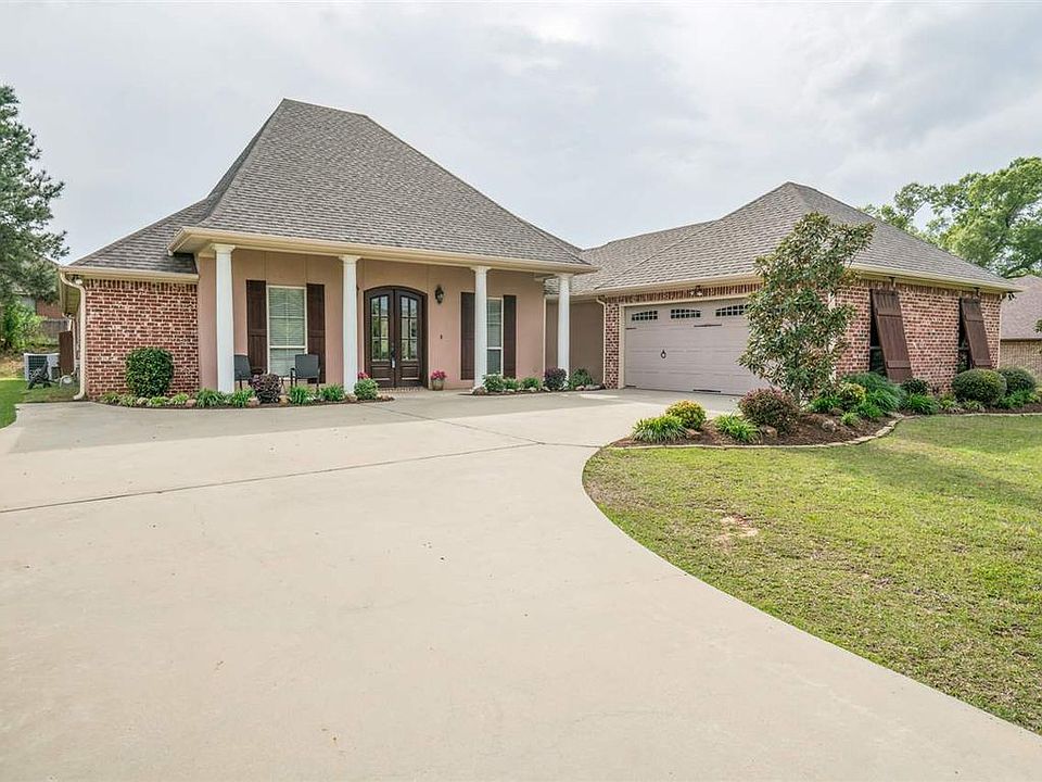 1st image of 430 Honeysuckle Ln