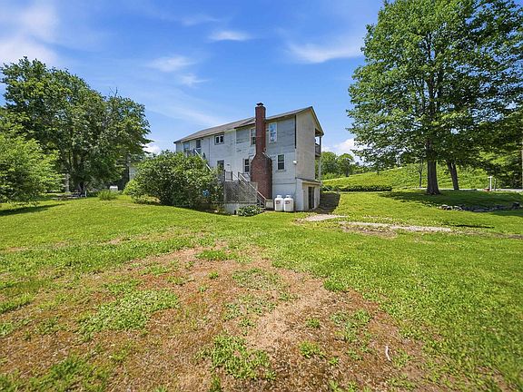 5th image of 915 Suncook Valley Road