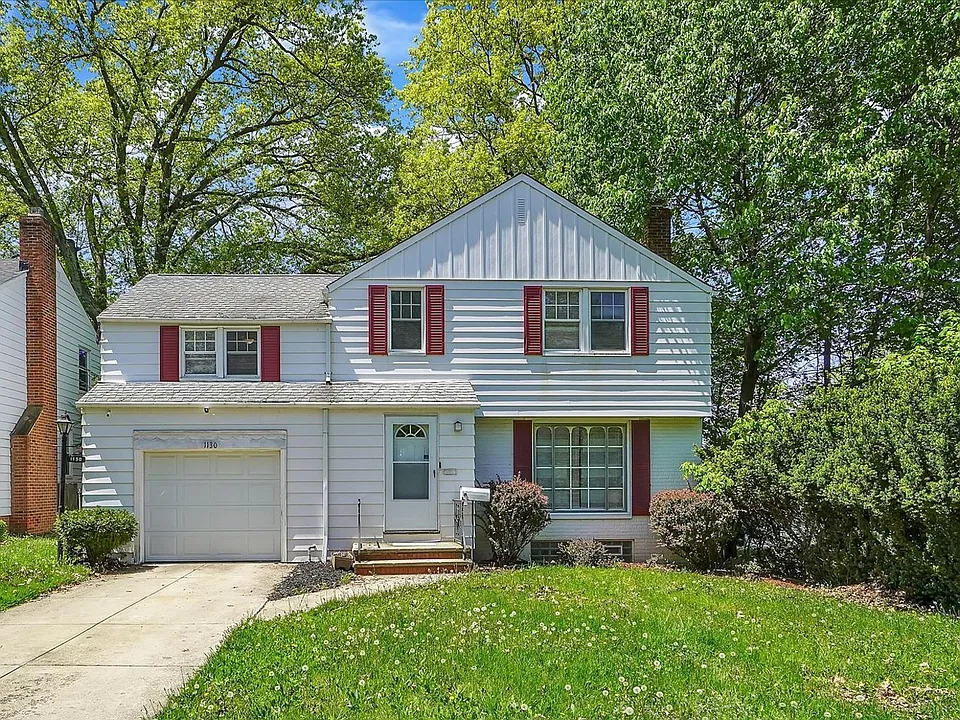 1130 Haselton Rd