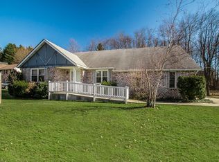 7000 Rose Marie Ave NW, North Canton, OH 44720