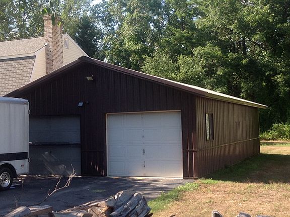 4 car garage/workshop