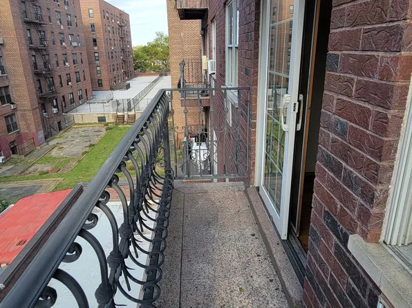 108-27 63rd Avenue image 11 of 18