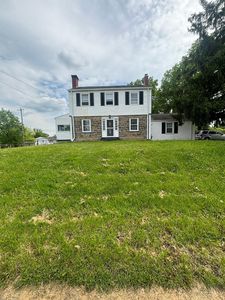 805 W Galbraith Rd, Cincinnati, OH, 45231