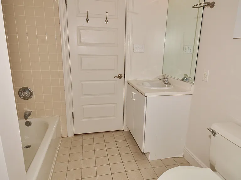 6018 Walnut St #3 — Photo 11