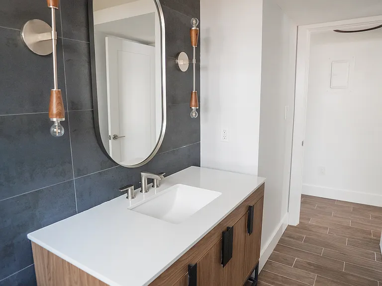 4819 W San Miguel St — Photo 47