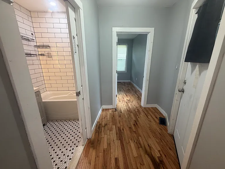 193 Livingston Ave #1 — Photo 14